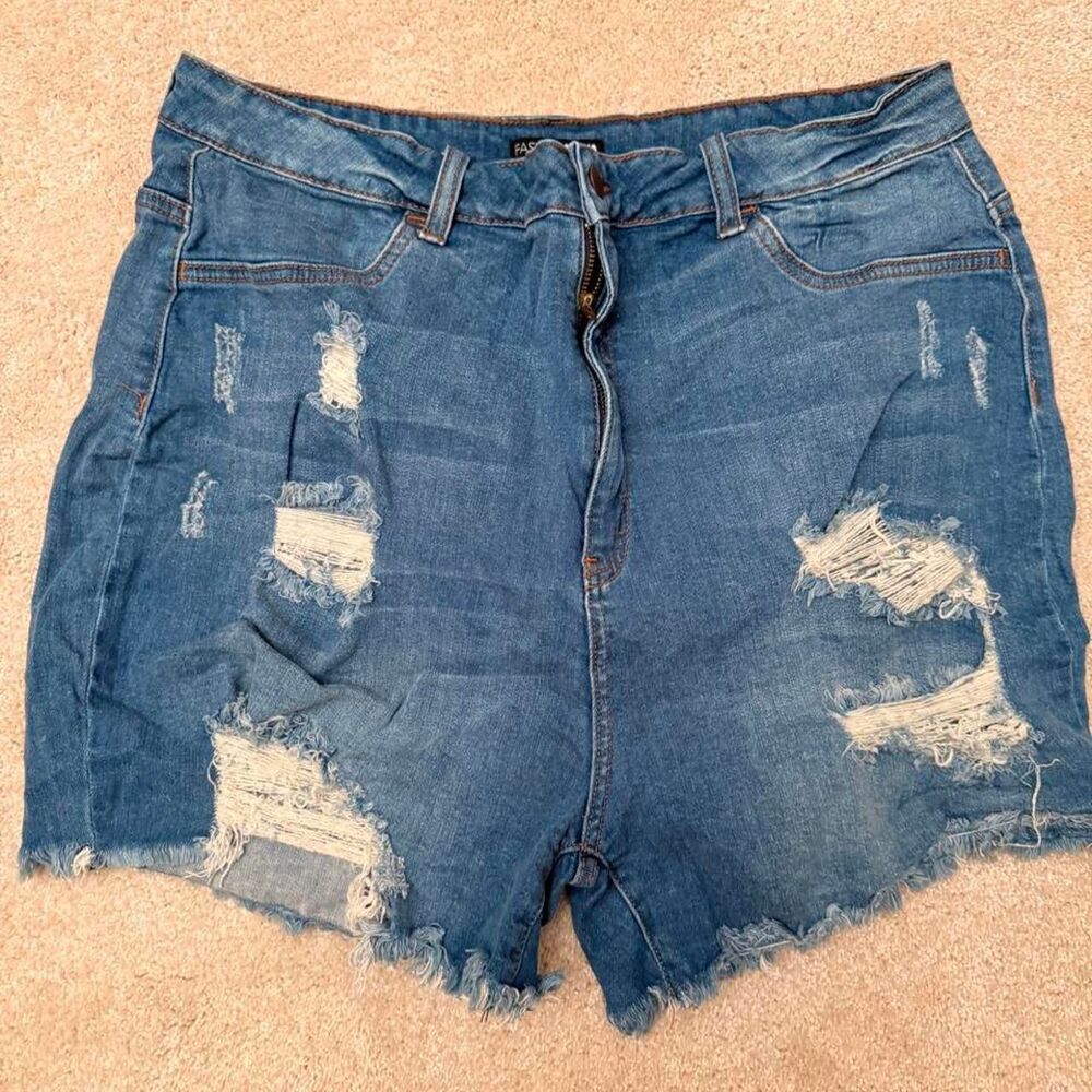 Fashion-nova Women's Blue and Navy Shorts